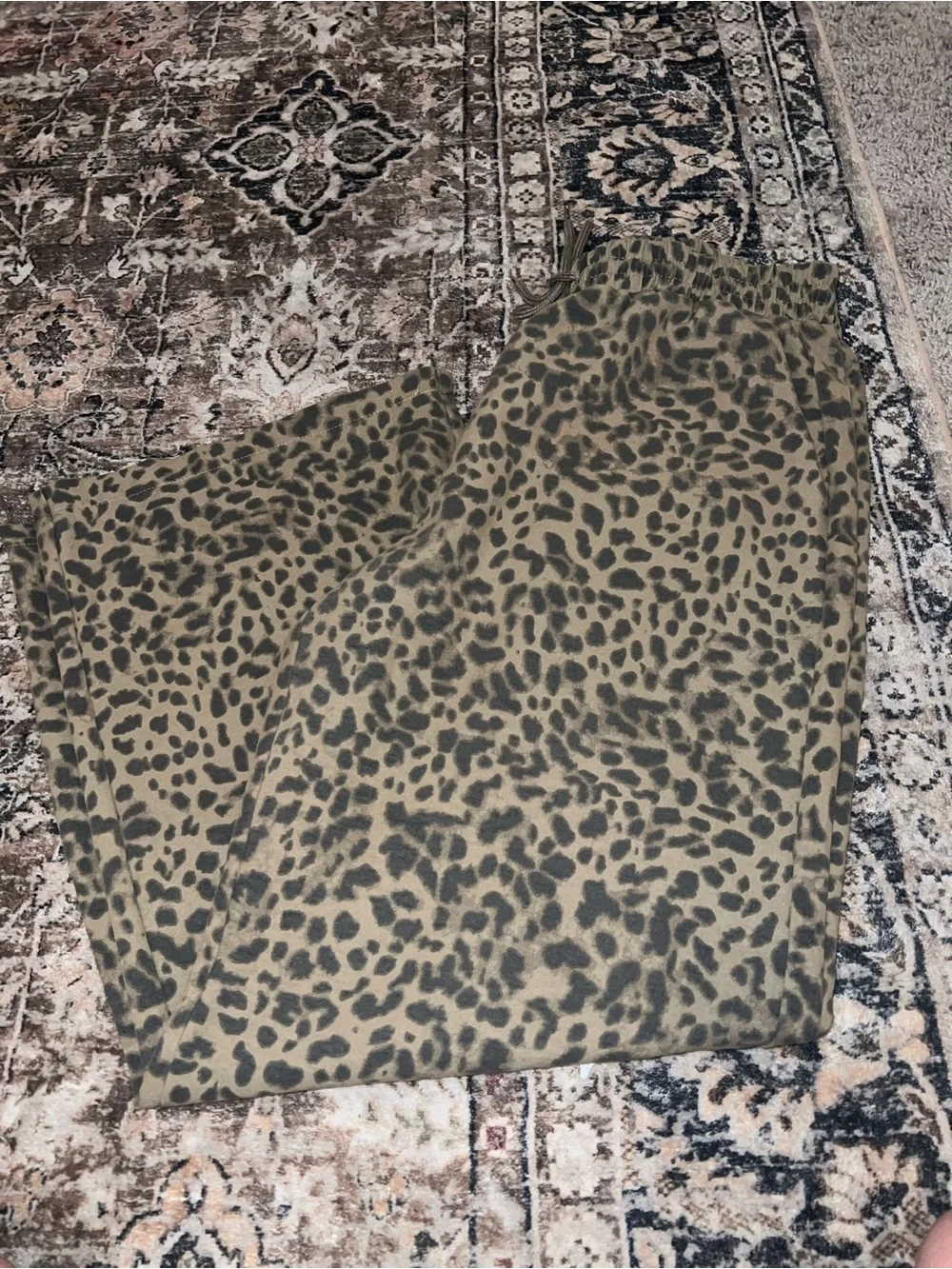SHEIN Leopard Print Wide Leg Pants - Tan - Picture 3 of 5